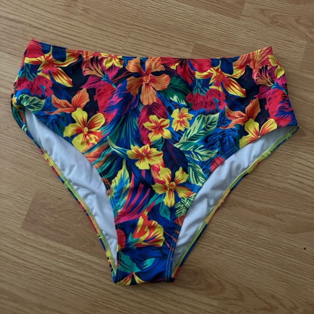 Swim Suit Bottom / Plus Size *NEW*